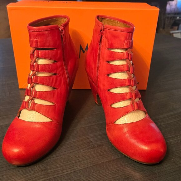 Miz Mooz Red THRONE Lace Cutout Ankle Boots - Picture 2 of 6